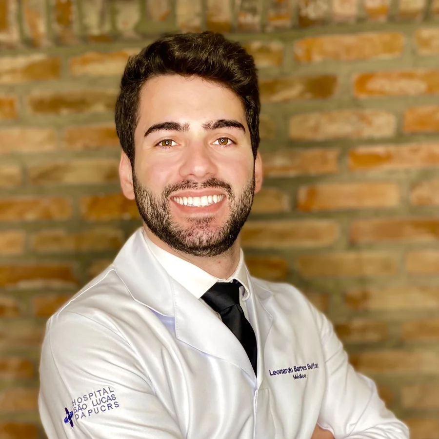 Leonardo Buffon — Co-Fundador & CEO da HealBridge